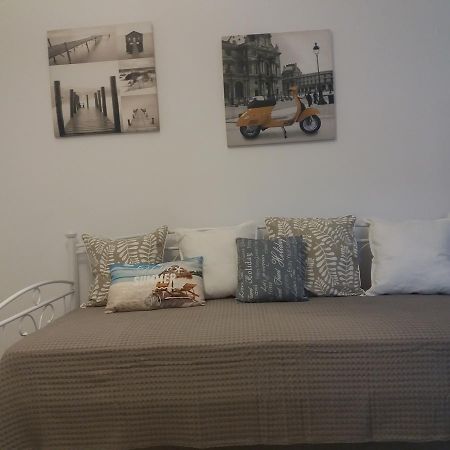 Nikoletta Rooms Páros Exteriér fotografie