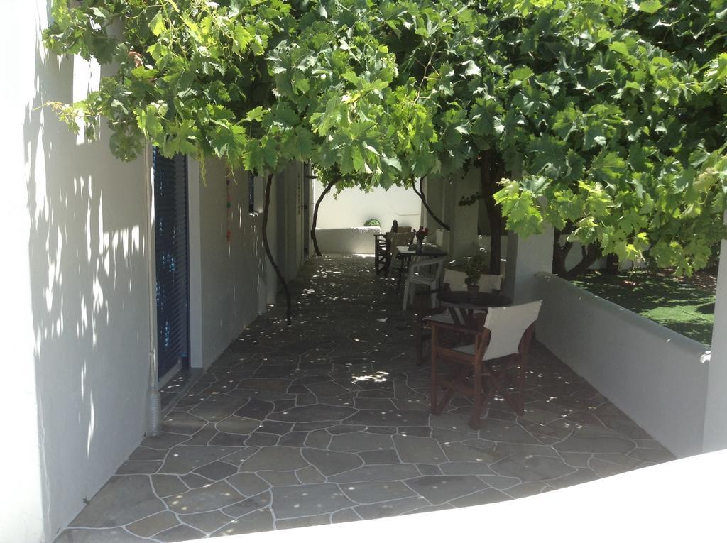 Nikoletta Rooms Páros Exteriér fotografie