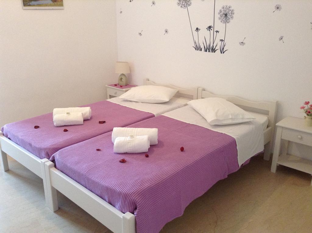 Nikoletta Rooms Páros Exteriér fotografie