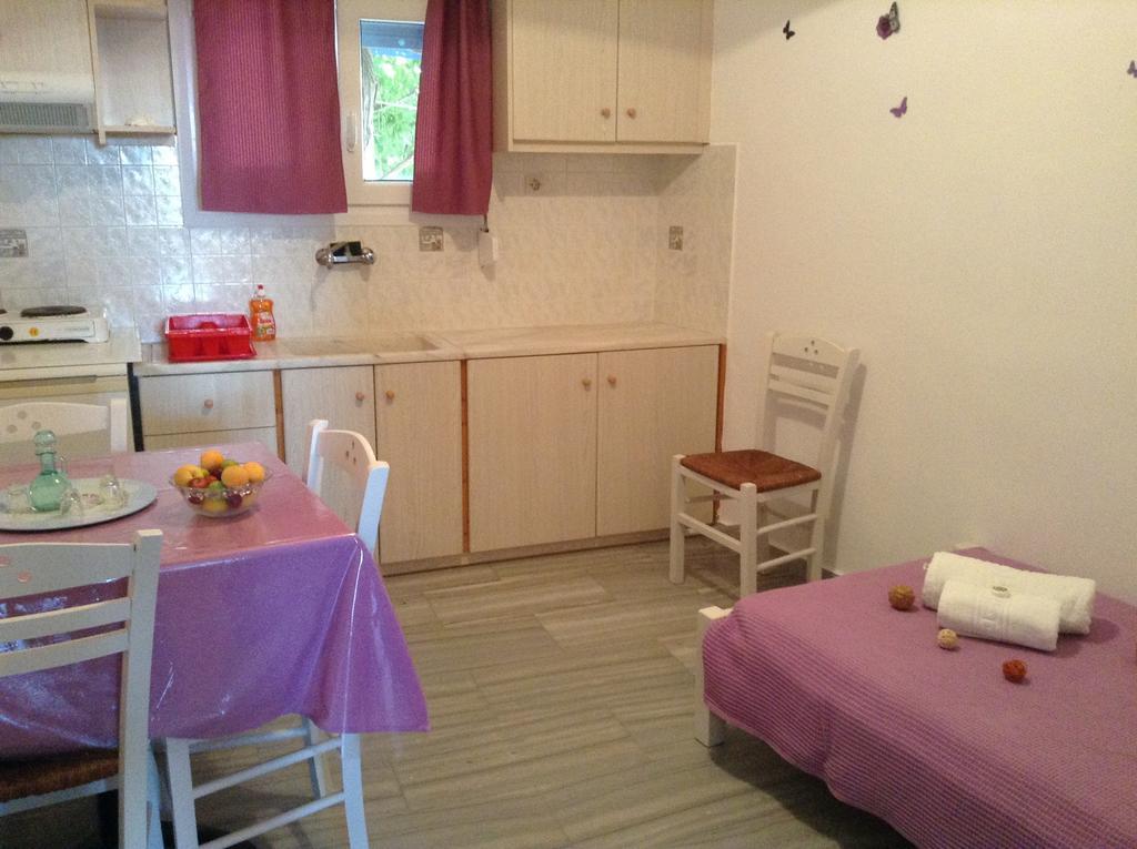 Nikoletta Rooms Páros Exteriér fotografie