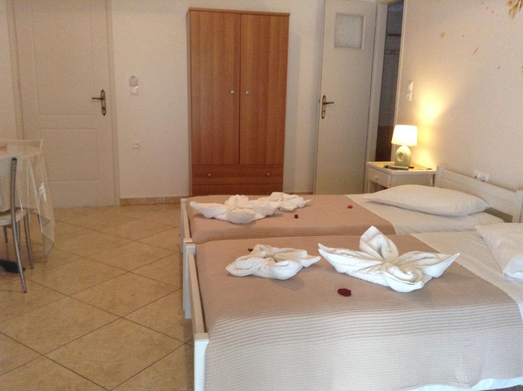 Nikoletta Rooms Páros Exteriér fotografie
