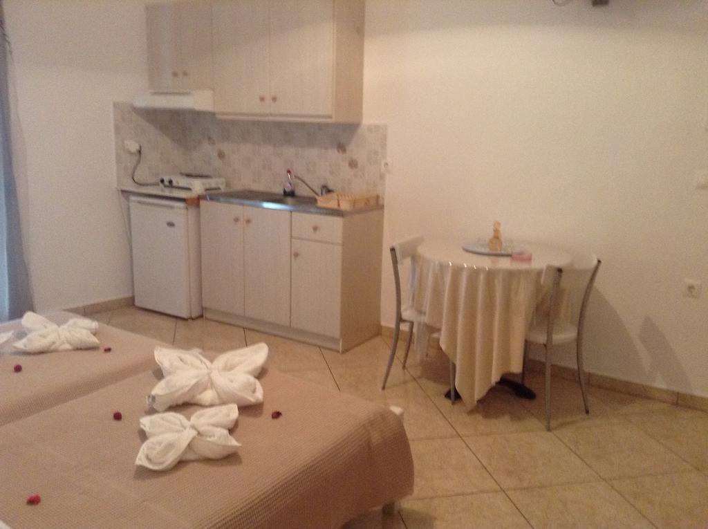 Nikoletta Rooms Páros Exteriér fotografie