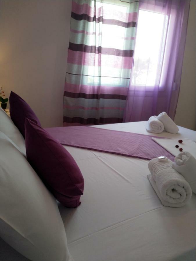 Nikoletta Rooms Páros Exteriér fotografie