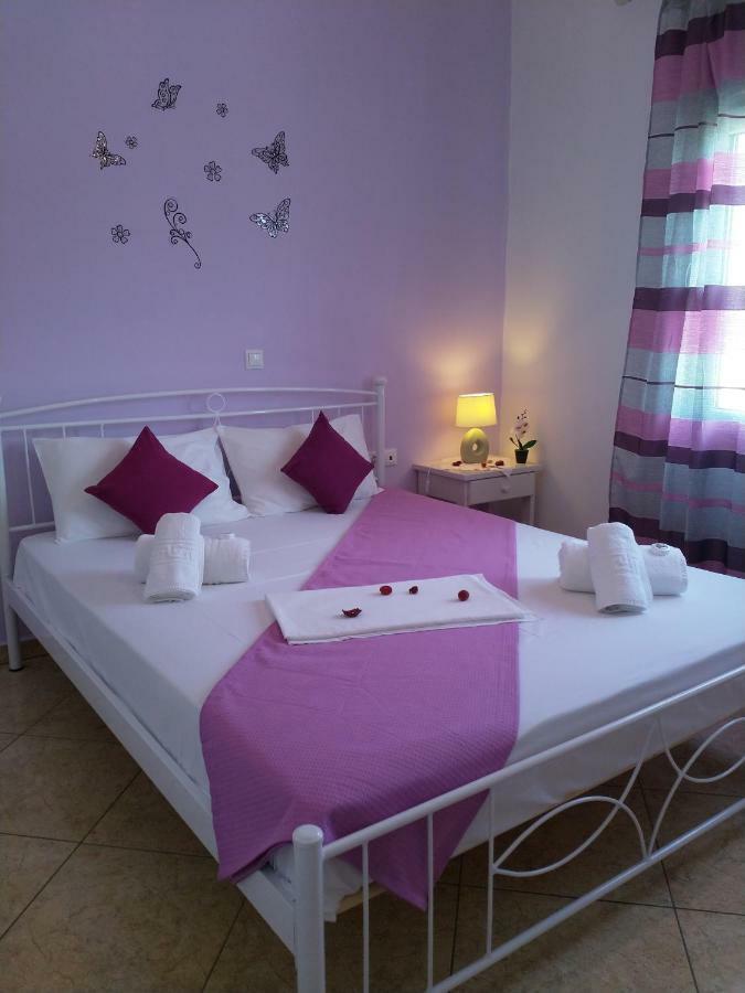 Nikoletta Rooms Páros Exteriér fotografie